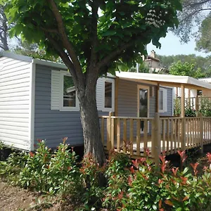 Camping éléphant Titania Saint-Raphaël